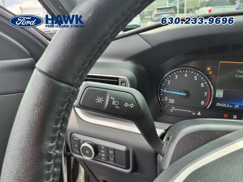 2023 Ford Explorer XLT photo 17