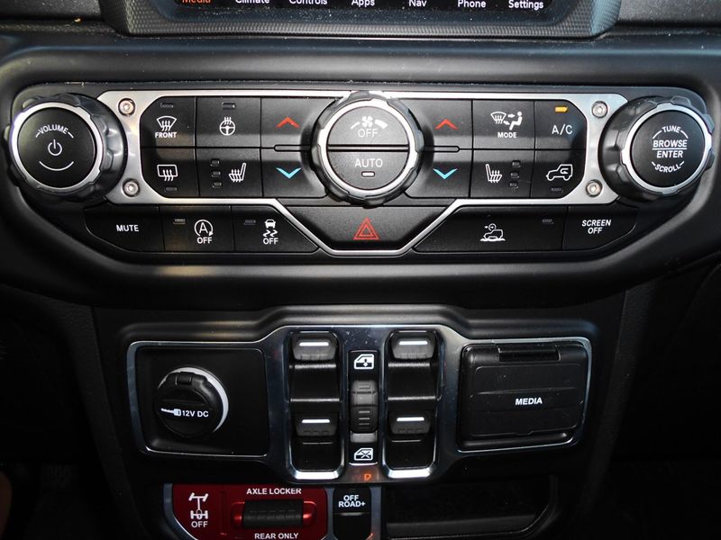 2021 Jeep Gladiator MojaveImage 11