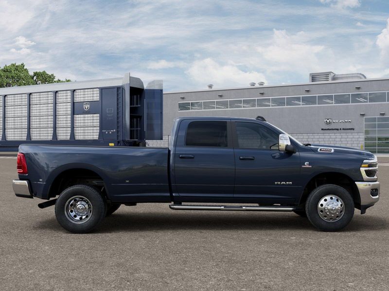 New 2026 RAM 3500 Laramie Crew Cab 4x4 8