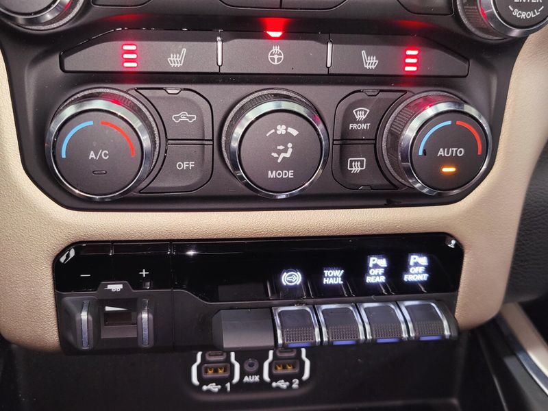 Used 2022 RAM 2500 Laramie Crew Cab LongBox Diesel 4x4Image 19