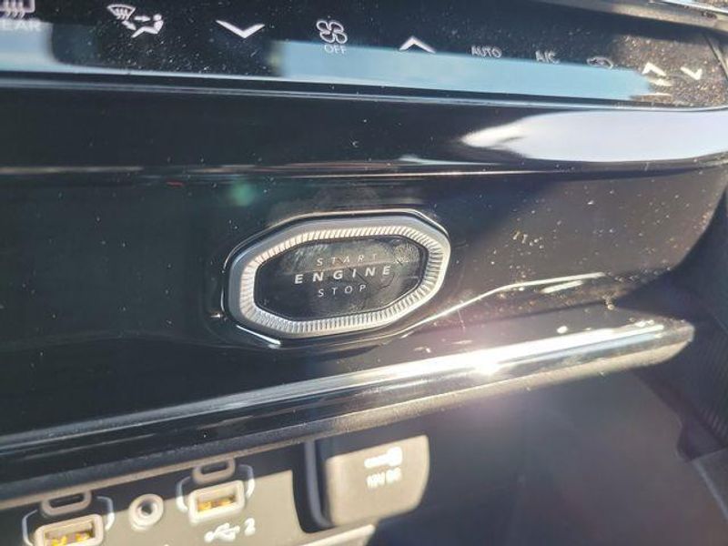 New 2026 Jeep Grand Cherokee Limited