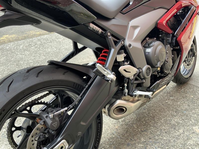 2025 Triumph Daytona 660