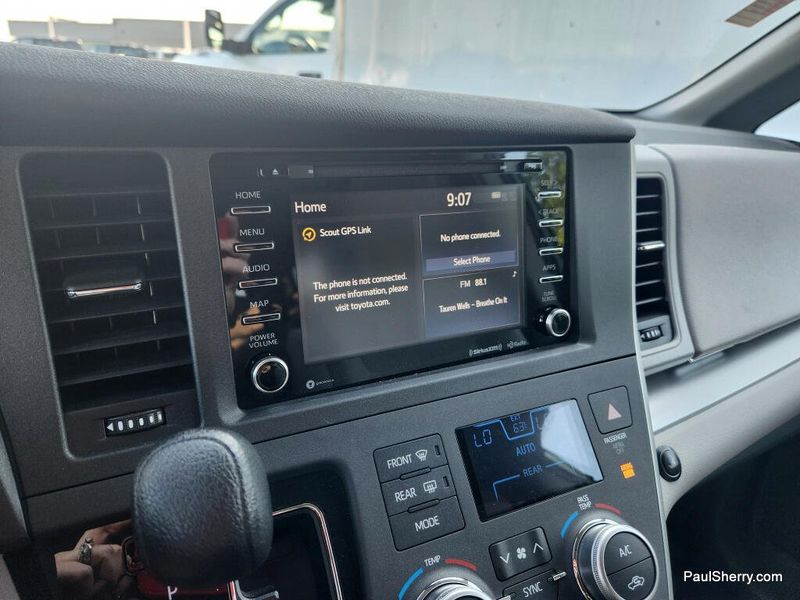 Used 2020 Toyota Sienna LE