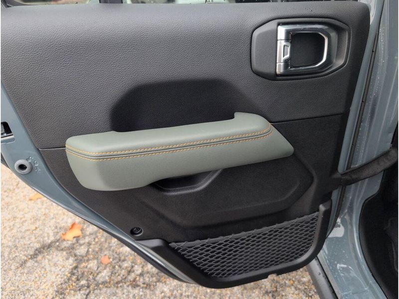 New 2025 Jeep Gladiator Mojave 4x4Image 32