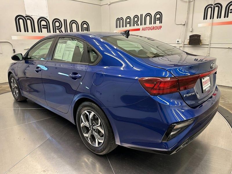 2019 Kia Forte LXSImage 12