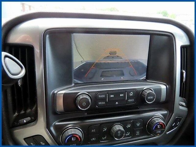 2015 Chevrolet Silverado 2500HD LTImage 18