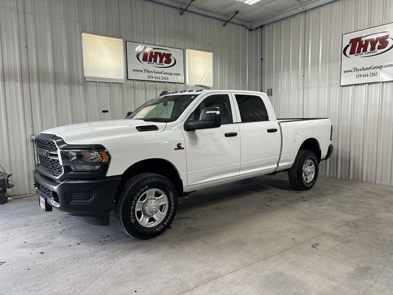 2024 RAM 2500 Tradesman Crew Cab 4x4 6