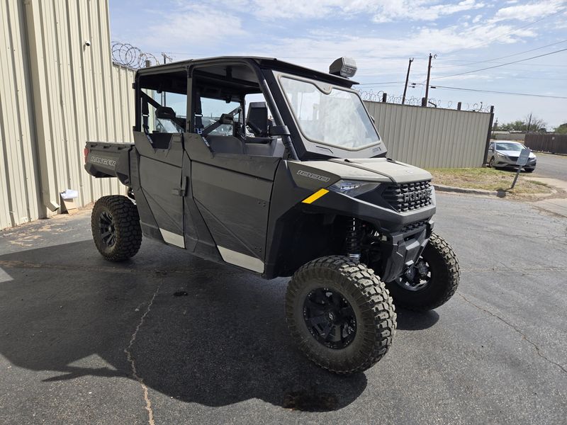 USED 2025 POLARIS RANGER CREW 1000 Image 1