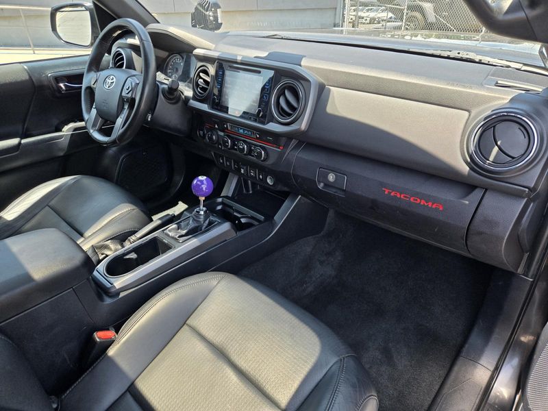 Used 2019 Toyota Tacoma TRD Off Road Double Cab 6' Bed V6 AT (Natl)