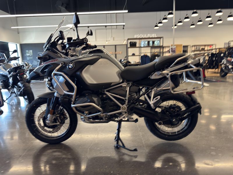 2024 BMW R 1250 GS Adventure - ASH GREY 