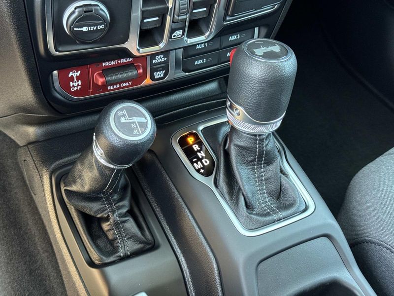 New 2026 Jeep Wrangler 4-door Rubicon