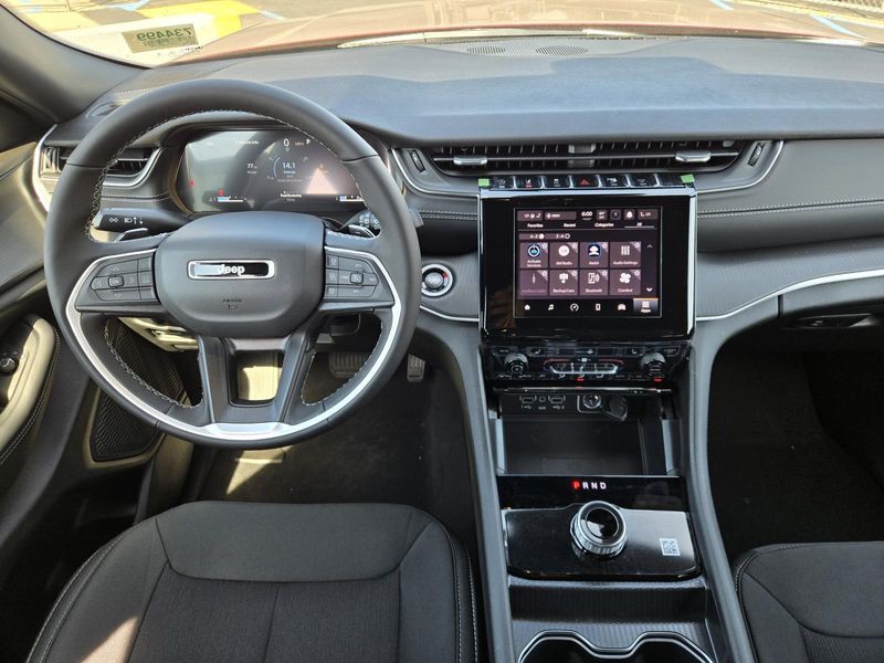 New 2026 Jeep Grand Cherokee Laredo X 4x2