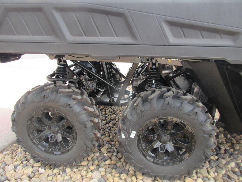 NEW 2026 CAN-AM DEFENDER 6X6 XT HD10 Image 13
