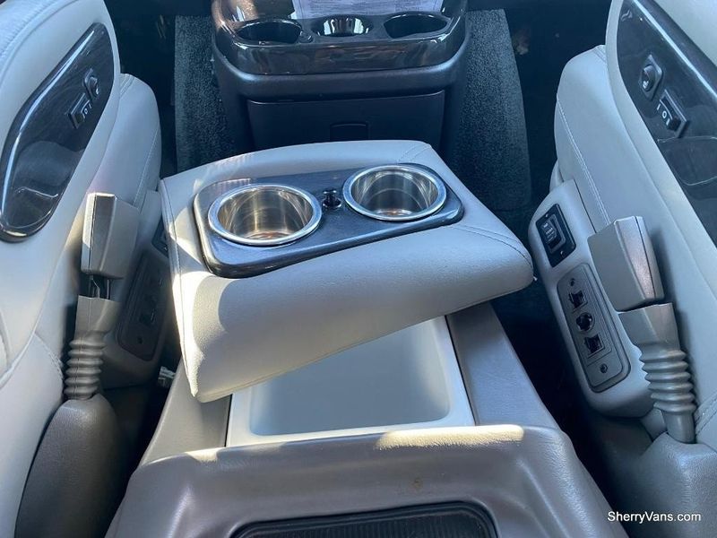 2020 Chevrolet Express Cargo Image 35