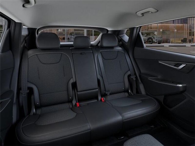 2025 Kia EV6 LightImage 16