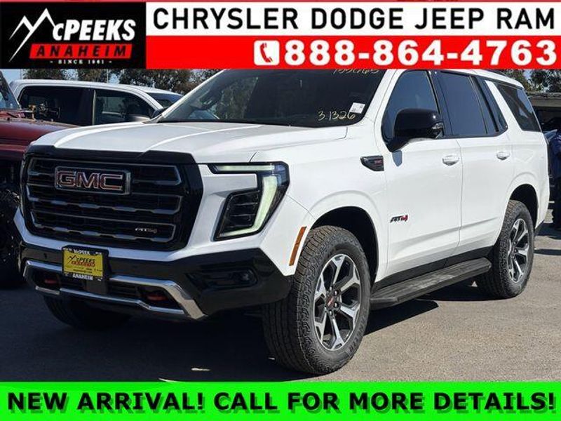 Used 2026 GMC Yukon AT4Image 1