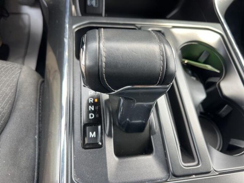 2022 Ford F-150 XLTImage 34