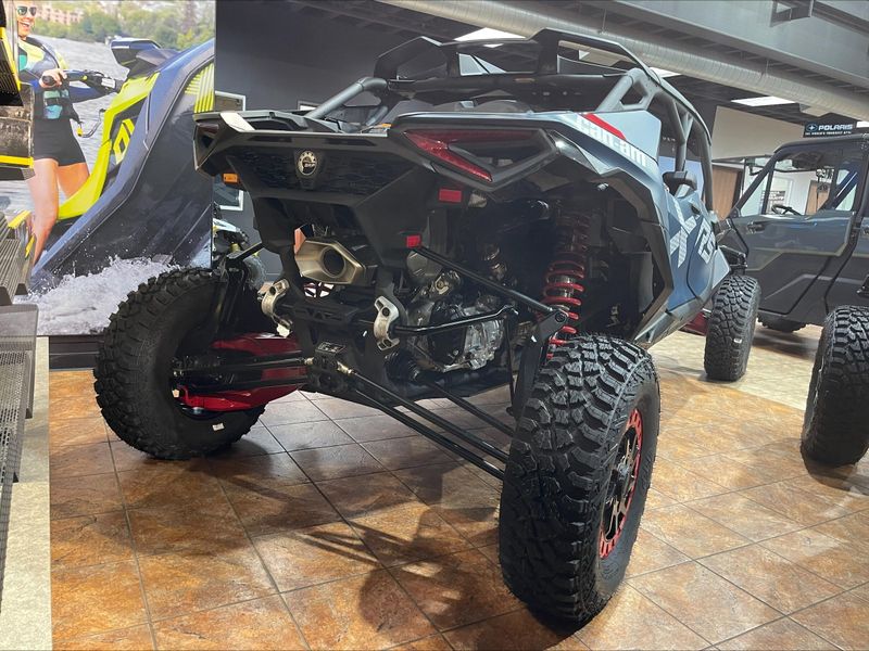 2025 Can-Am MAVERICK R MAX X RS WITH SMART-SHOX 999T DCT Image 6