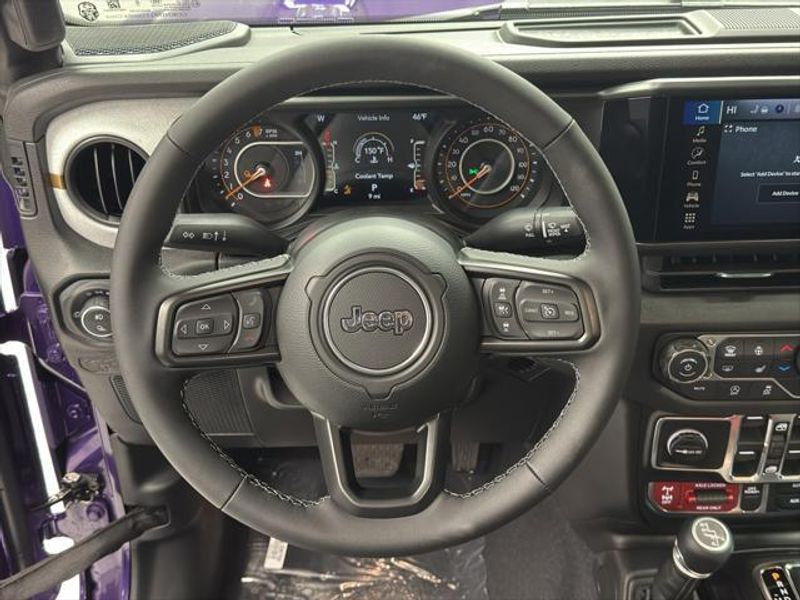 New 2026 Jeep Gladiator Willys 4x4Image 11