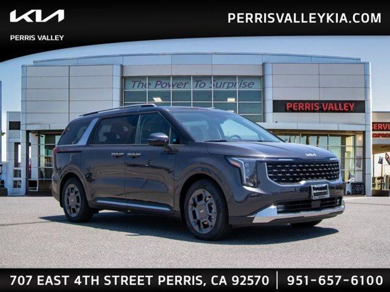 New 2026 Kia Carnival SXImage 1