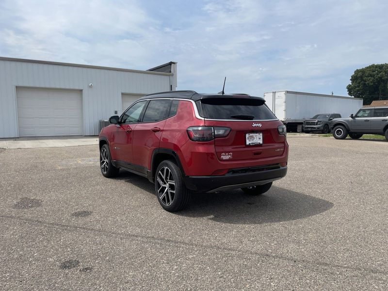 2024 Jeep Compass Limited 4x4Image 6