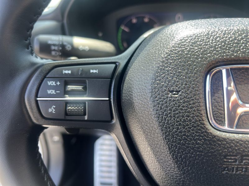 New 2025 Honda Accord Hybrid SportImage 11