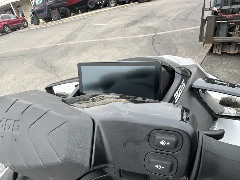 2005 SEADOO GTX LIMITED 325 WITH SOUND SYSTEM IDF WHITE PEARL Image 11