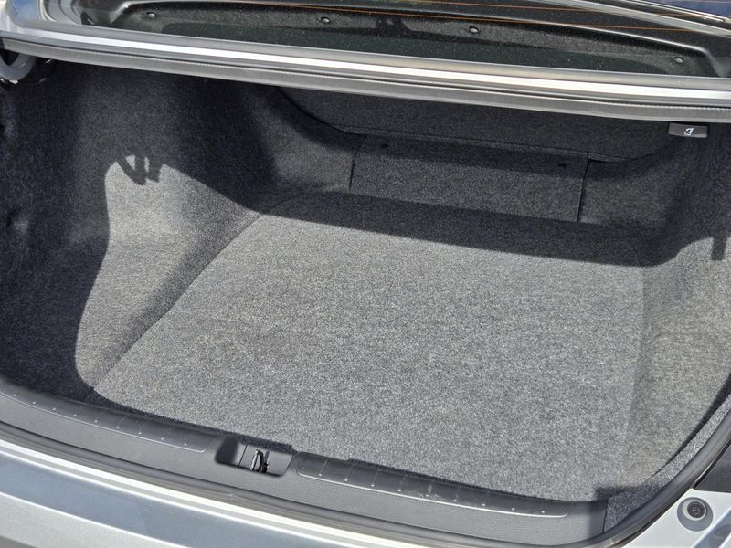 Used 2019 Honda Accord LX