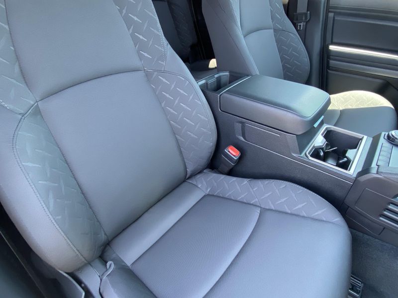 Used 2025 Toyota Tacoma SR5Image 11