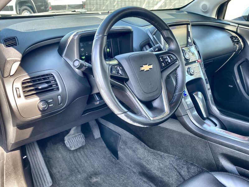Used 2012 Chevrolet Volt BaseImage 11