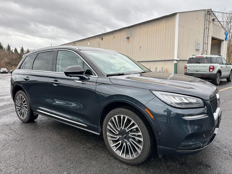 2021 Lincoln Corsair ReserveImage 1