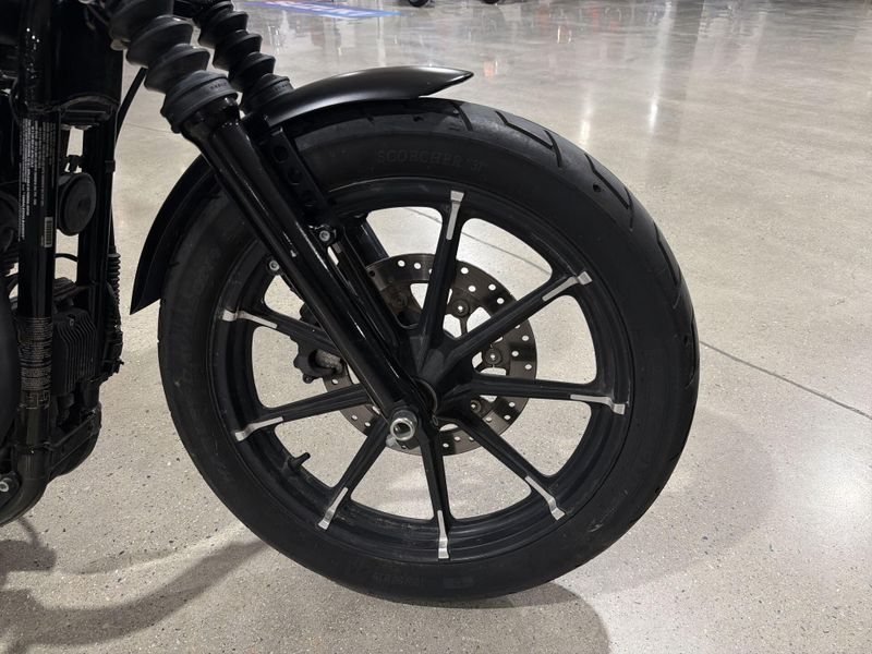 Used 2020 Harley-Davidson SPORTSTER IRON 883 Image 19