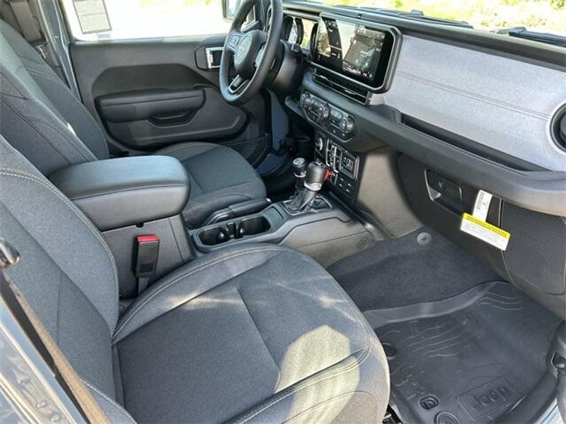 New 2026 Jeep Wrangler 4-door WillysImage 12