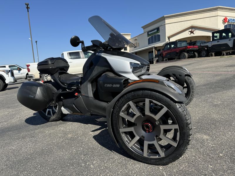 2020 Can-Am RYKER RALLY 900 ACE BLACK SILVERImage 10