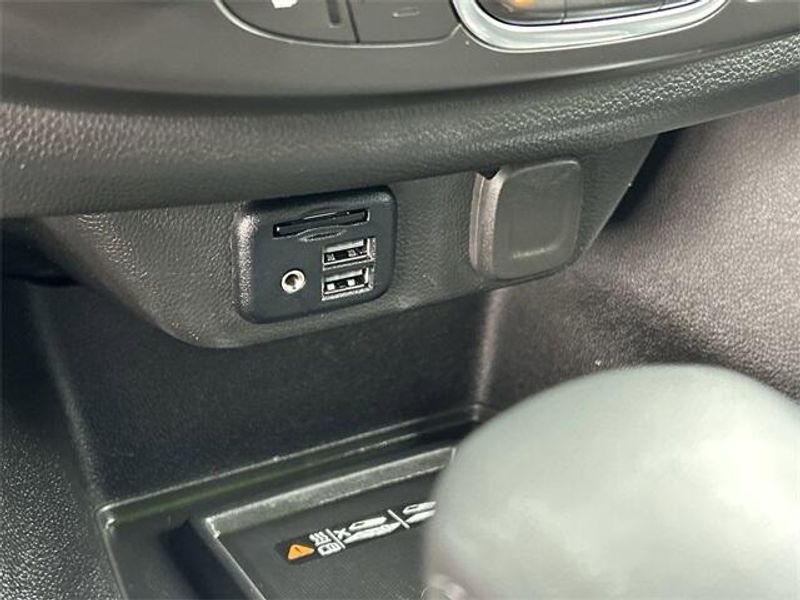 Used 2023 Chevrolet Traverse RSImage 29