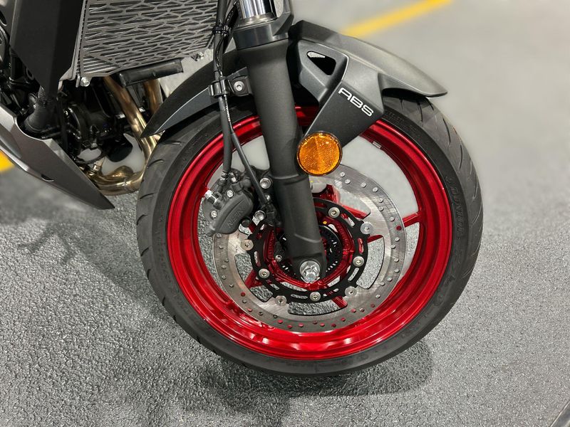 New 2025 Kawasaki Z500 SE ABS Image 19