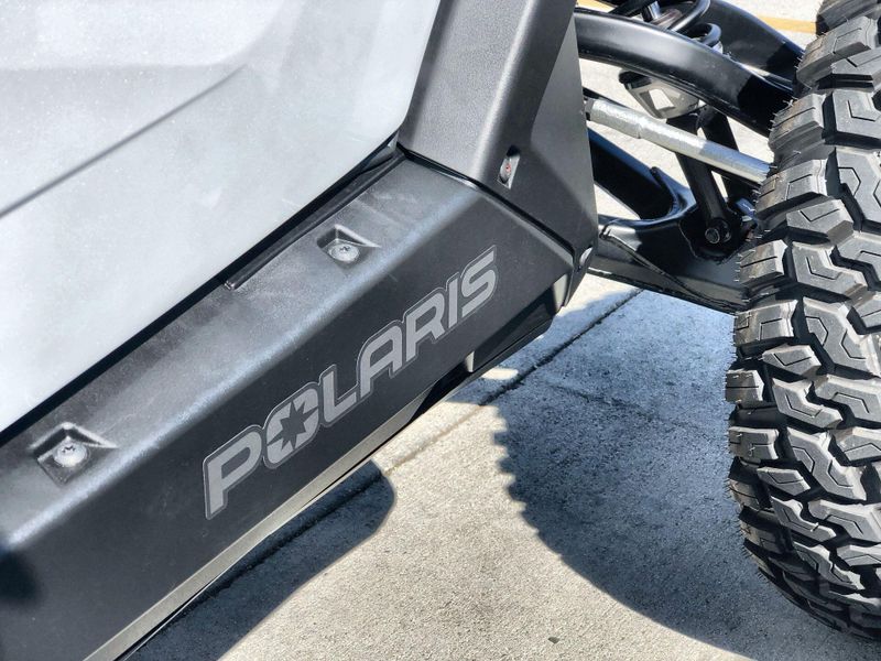 New 2026 Polaris RZR PRO R 4 ULTIMATE Image 21