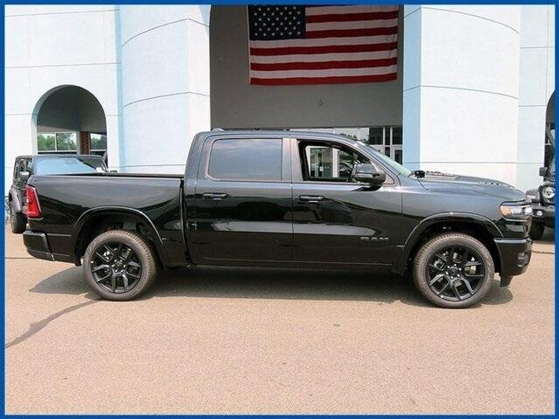 2025 RAM 1500 LaramieImage 2