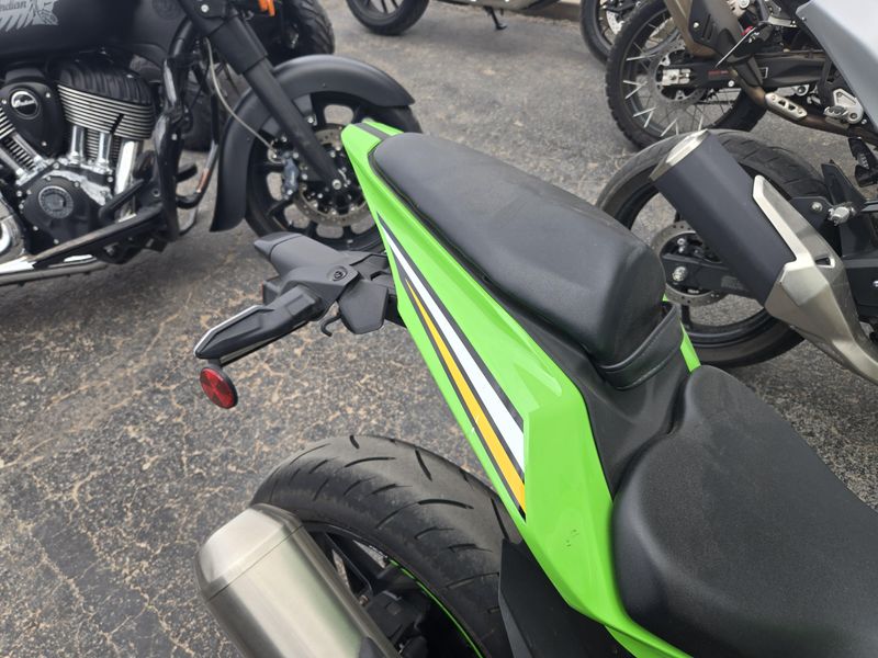 USED 2025 KAWASAKI NINJA ZX-4RR ABS Image 13