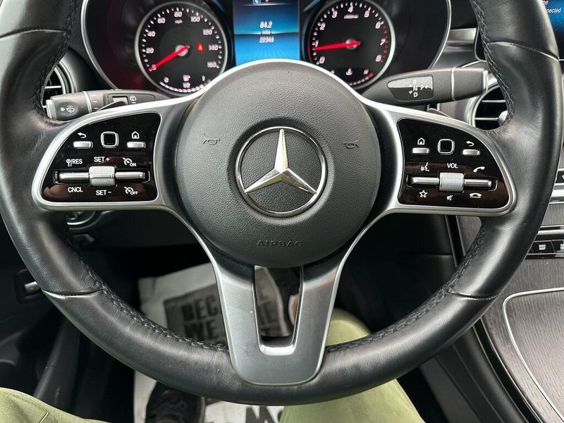 2021 Mercedes-Benz GLC 300 300Image 3