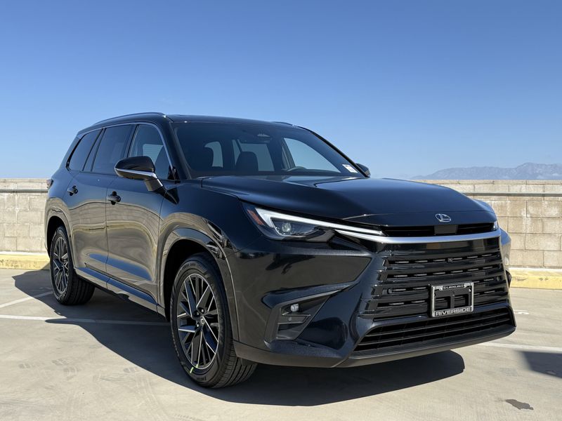 2025 LEXUS TX 350 PremiumImage 2