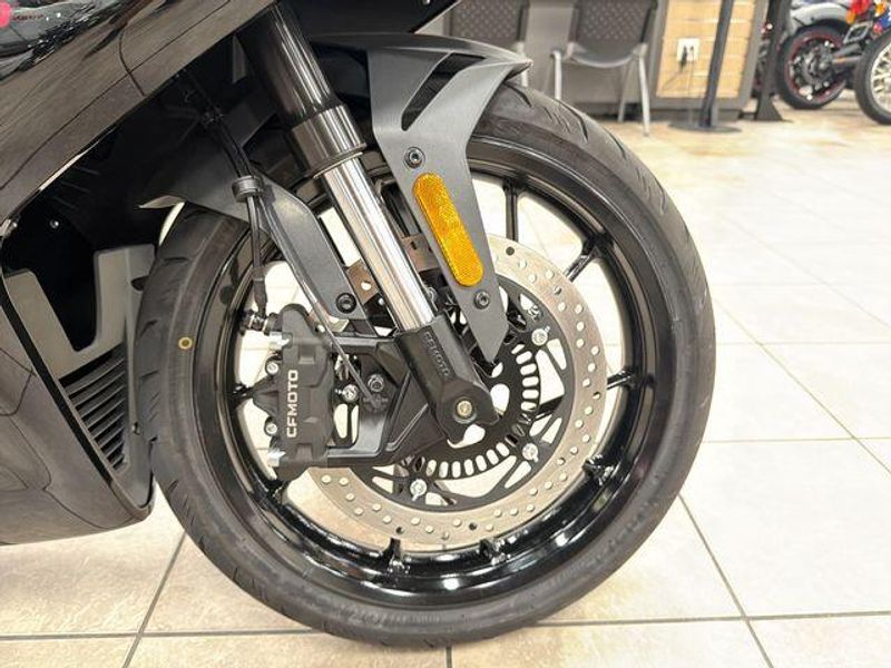 Used 2025 CFMOTO 300SS CF300-5US Image 23