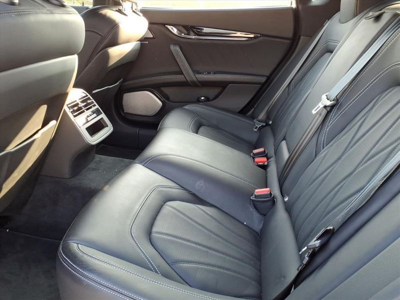 Used 2022 Maserati Quattroporte ModenaImage 15