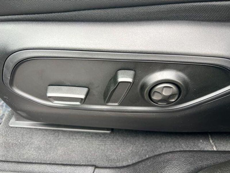 2025 Jeep Grand Cherokee L Altitude X 4x4