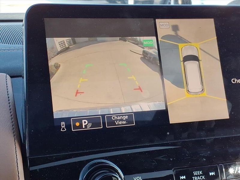 Used 2024 INFINITI QX80 SensoryImage 25