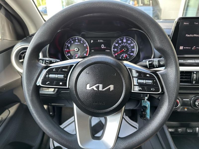 2023 Kia Forte LXSImage 33