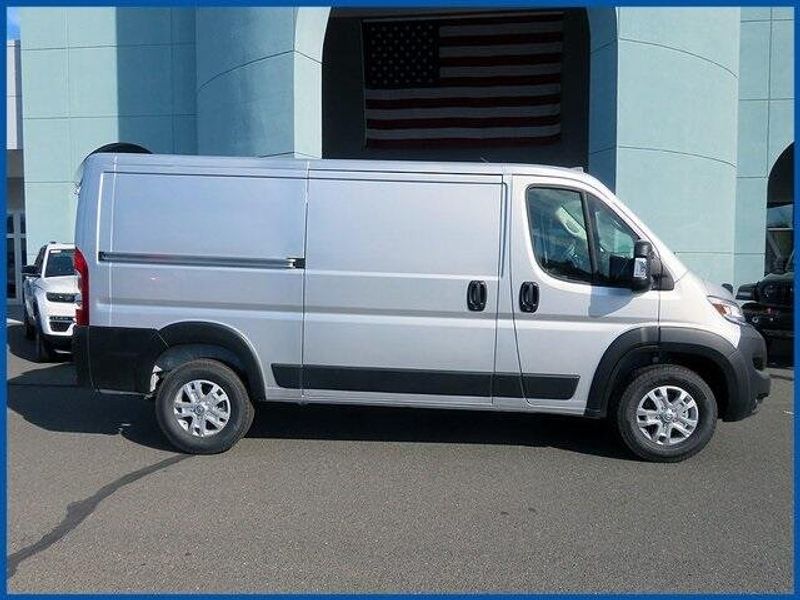 2025 RAM ProMaster BaseImage 2