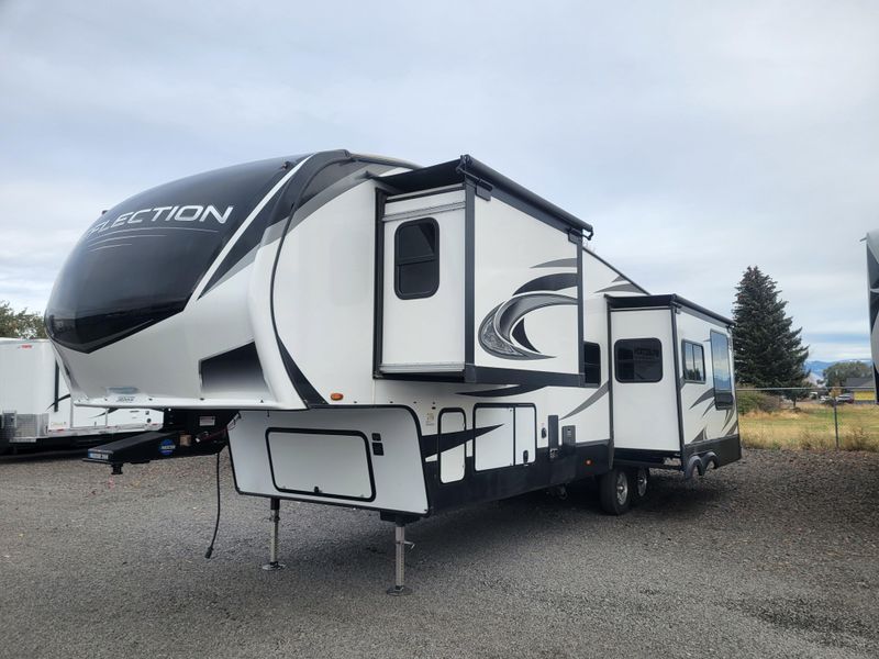 Used 2021 GRAND DESIGN M-320MKS Image 6