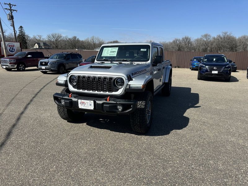 2024 Jeep Gladiator Mojave X 4x4Image 4