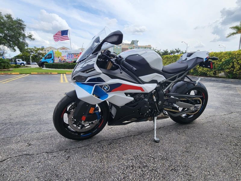 2026 BMW S 1000 RRImage 4
